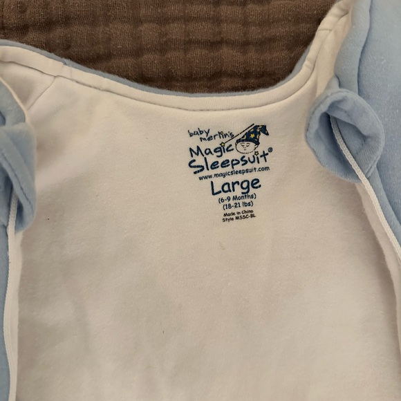 Baby Merlin’s Magic Sleepsuit Large - Picture 3 of 3